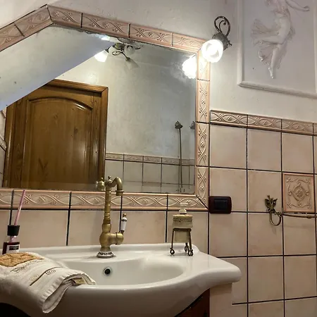 Pupatella House Torca