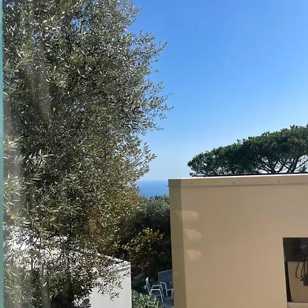 Holiday home Pupatella House