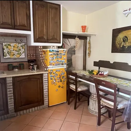 Holiday home Pupatella House Torca