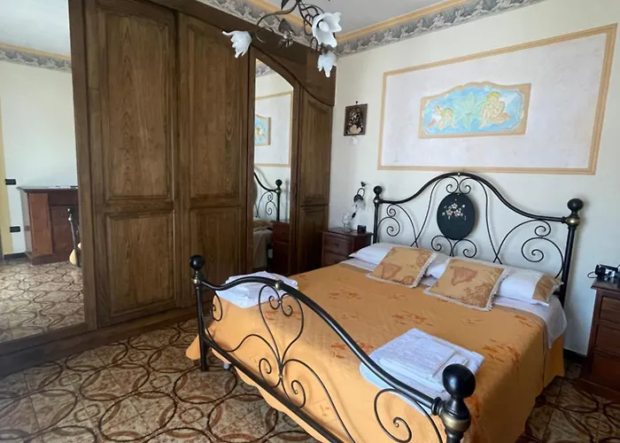 Pupatella House * Torca